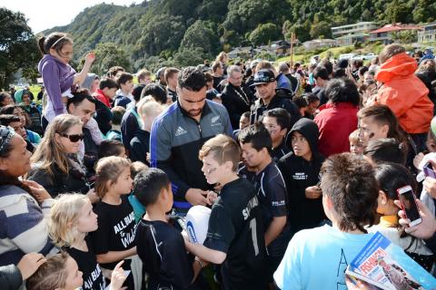 Liam Messam in the crowd
