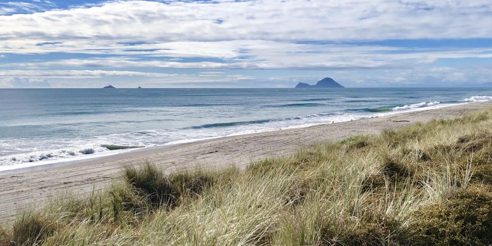 Matatā beach