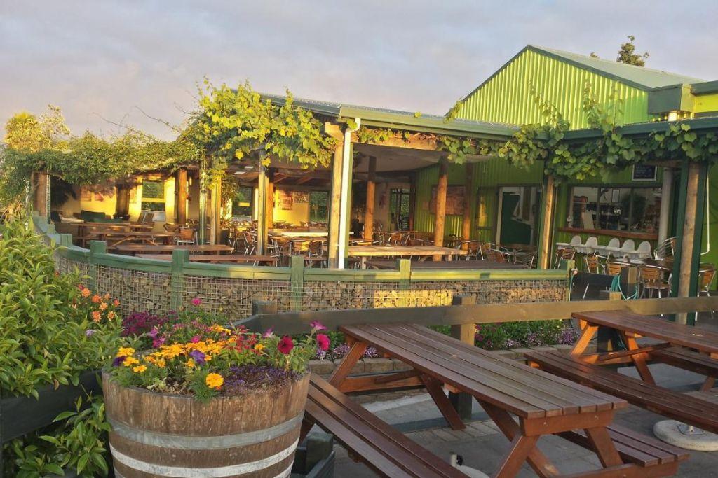Julians Berry Farm and Cafe Whakatāne NZ