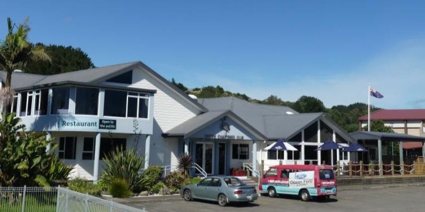 Ohope tavern