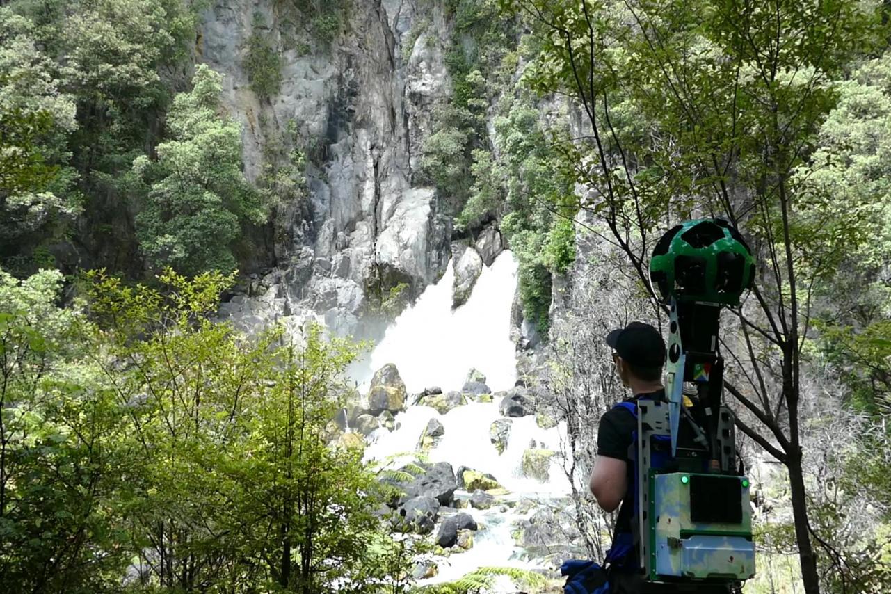 Tarawera Falls and Trekker