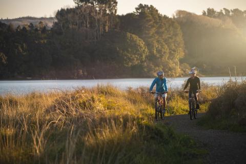 Cyclists on harbourside trail