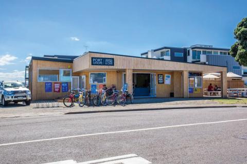 Port Ōhope General Store and Café