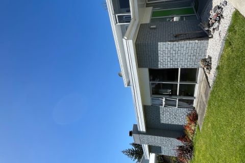 greendoor2