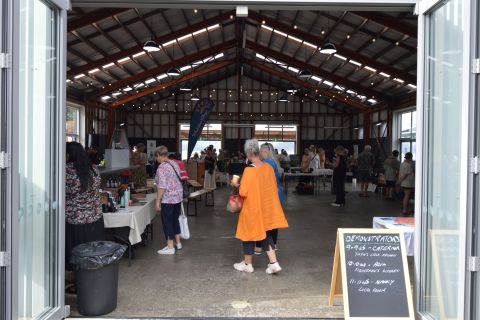 Wharfside Harvest market
