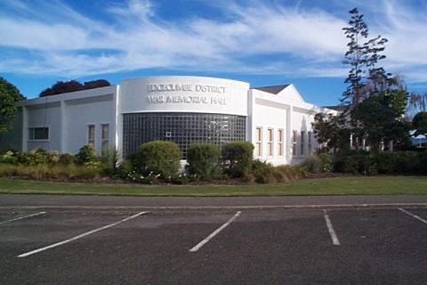 Edgecumbe War Memorial Hall