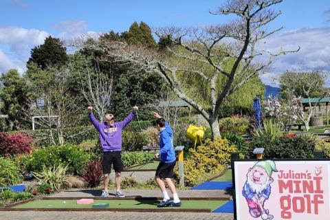 Mini-golf at Julians Berry Farm