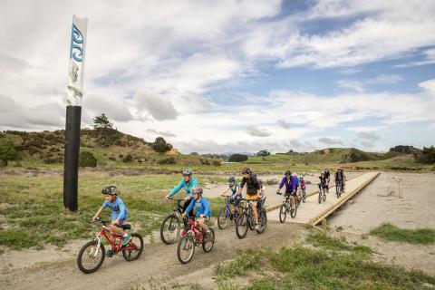 Group on Motu Trails