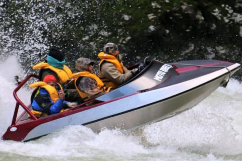 Motu Jet on Rapids