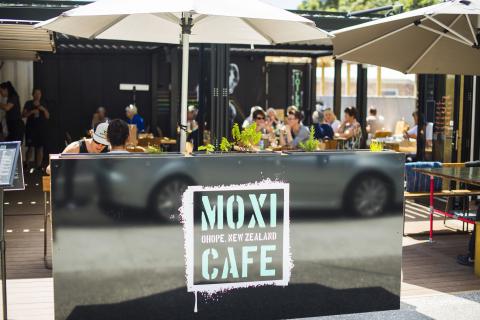 Moxi Cafe